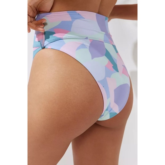 BEACH RIOT Highway Bikini Bottom - Picture 12 of 16